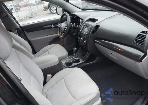 2011 Kia Sorento Lx из США, поврежденный, VIN 5XYKTDA15BG140878